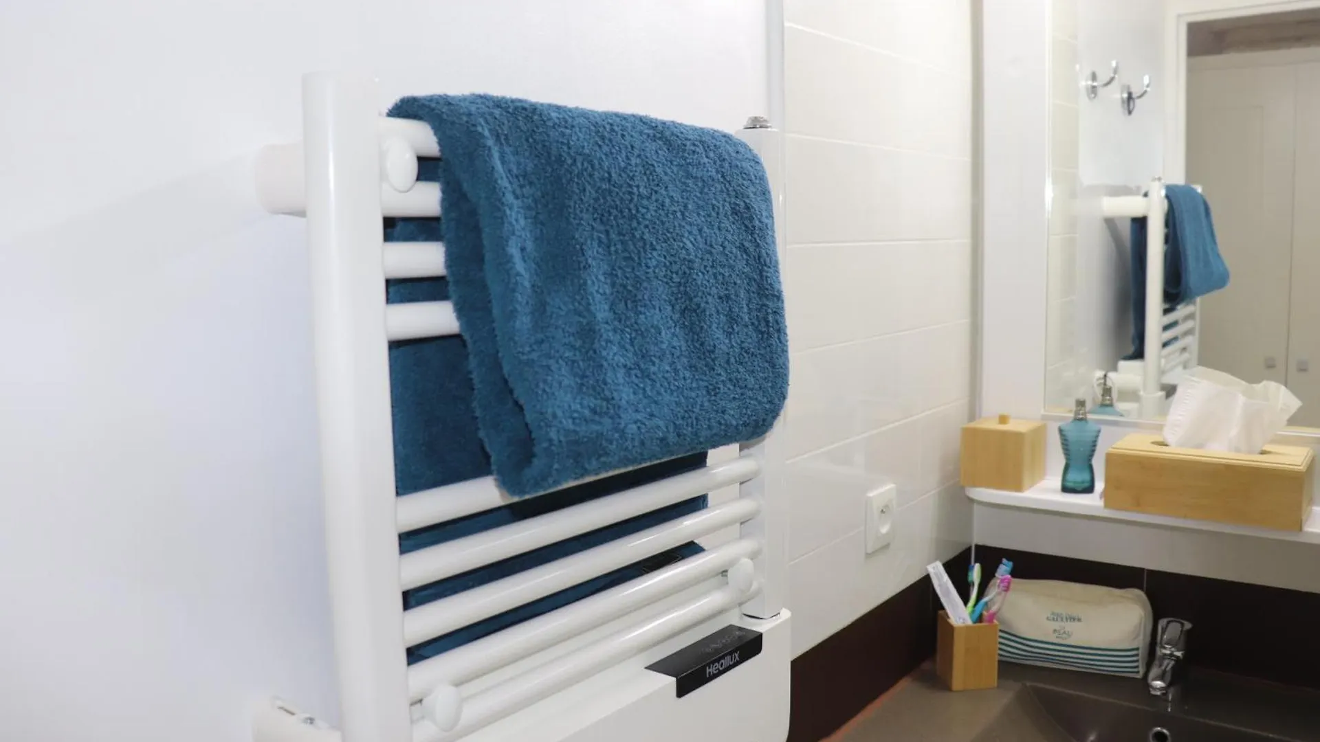 Apartment Ferienwohnung T2 Climatise Wifi Piscines Parking Saint-Raphaël